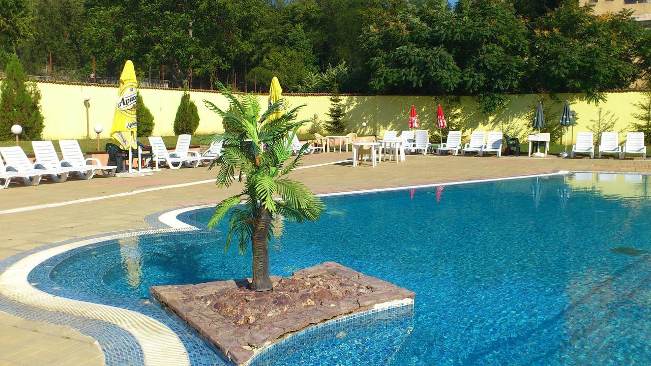 Hotel Mimoza Razgrad المظهر الخارجي الصورة
