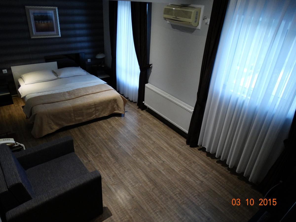 Hotel Mimoza Razgrad المظهر الخارجي الصورة